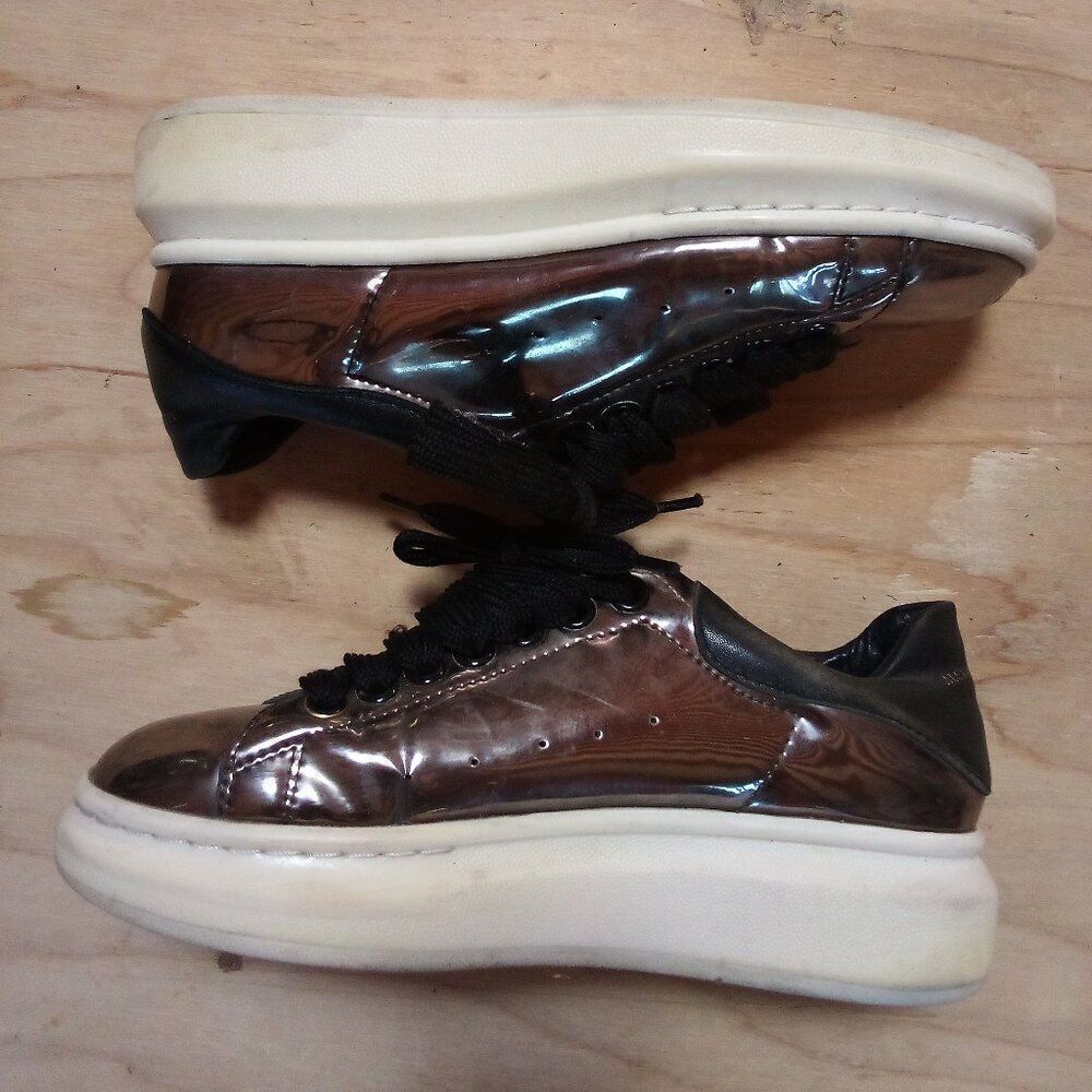 Alexander McQueen Metallic Low Rise Sneakers Shoes Women